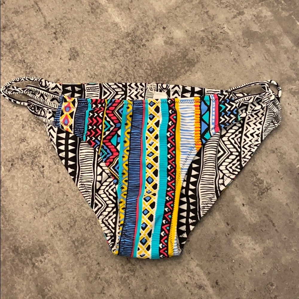 New Reversible Volcom Bikini bottom
